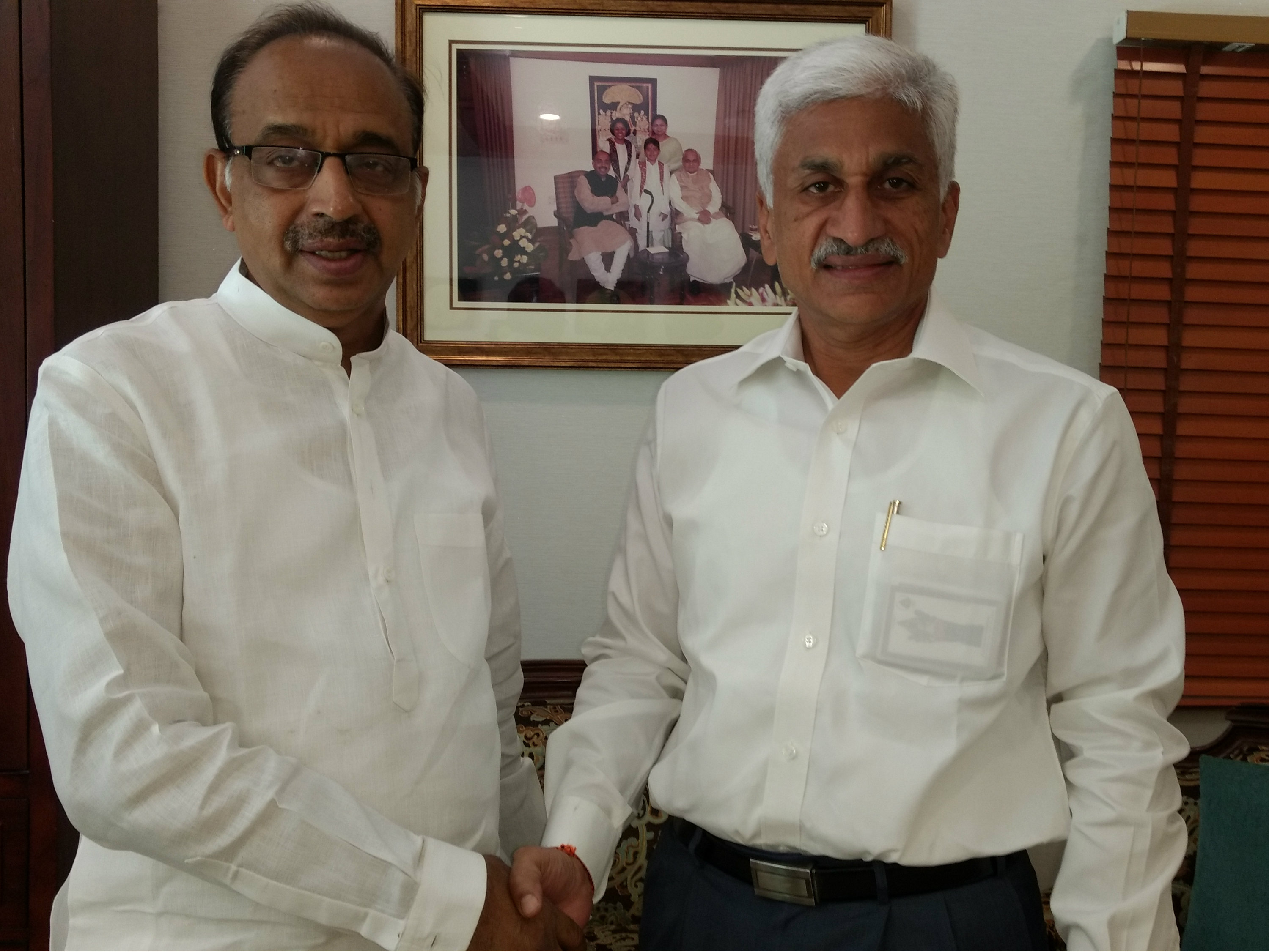 Meeting with Shri Vijay Goel, New Minister of State for Parliamentary Affairs.
