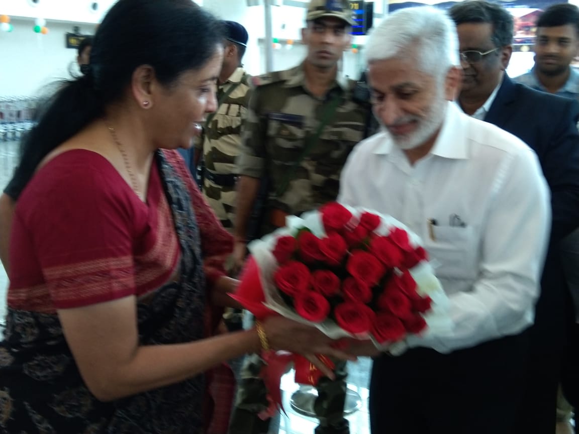 AP Govt. accorded a warm and respectful welcome to Hon'ble Finance Minister Madam Nirmala Sitaraman Ji...