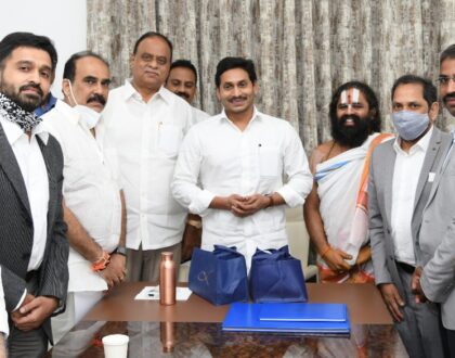 Met our Hon. CM YS Jagan garu along with the representatives of Sringeri Matham...