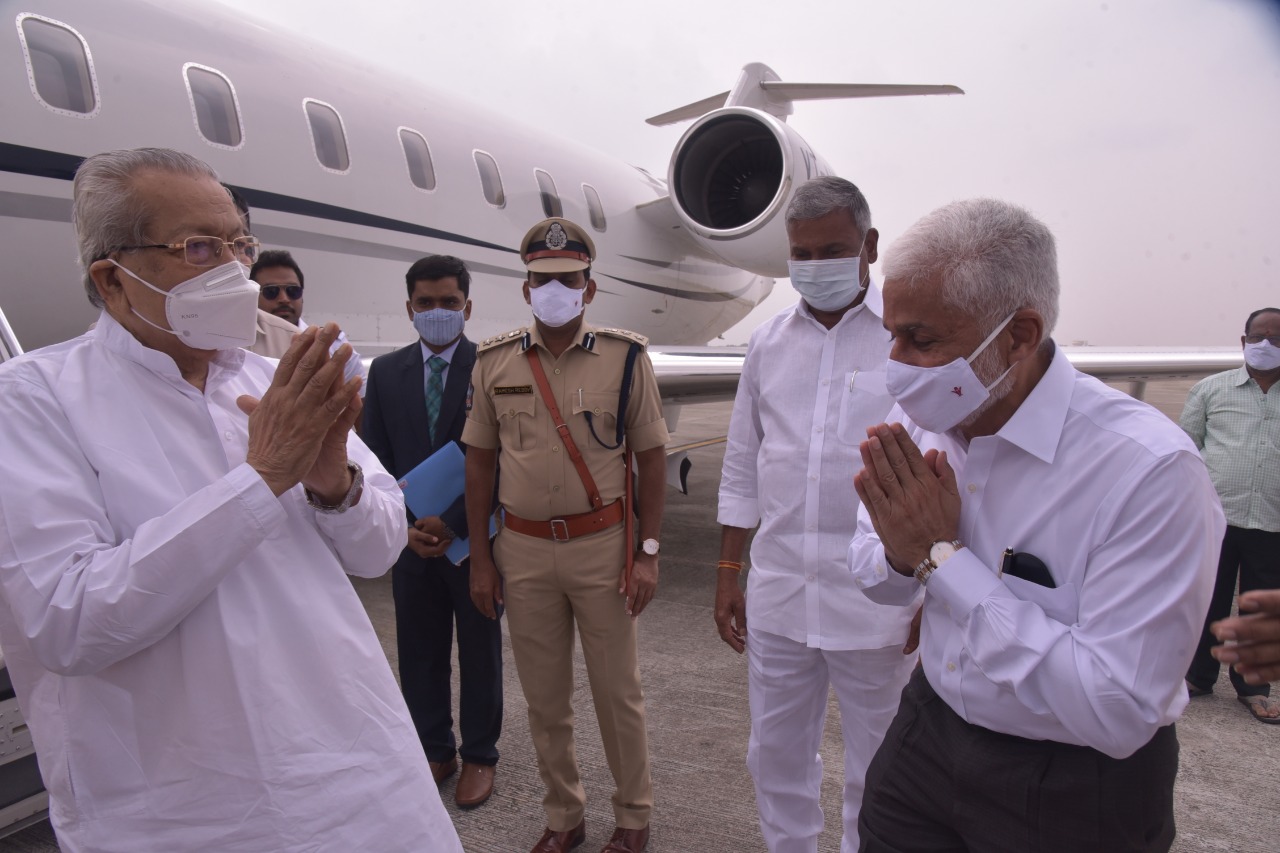 Receiving Hon’ble Governor of AP at Renigunta Airport on 24th Nov 2020 at 10am.