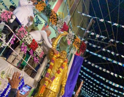 తెలుగు ప్రజల గుండెల్లో అజారామరమైన మహానేత డా.రాజశేఖరరెడ్డి గారి విగ్రహాన్ని విశాఖపట్నం 23వ వార్డులో...