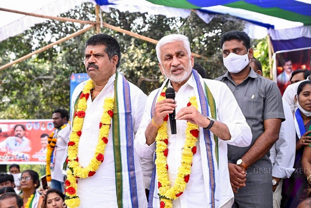 Attended the joint protest and hunger strike at MG Park (RTC Complex) on the issue of privatization of Vizag Steel Plant...