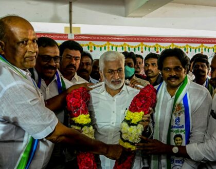 TDP’s Shri Kakalapati Appalnarsimha Raju and his entire team join YSRCP at North Party Office