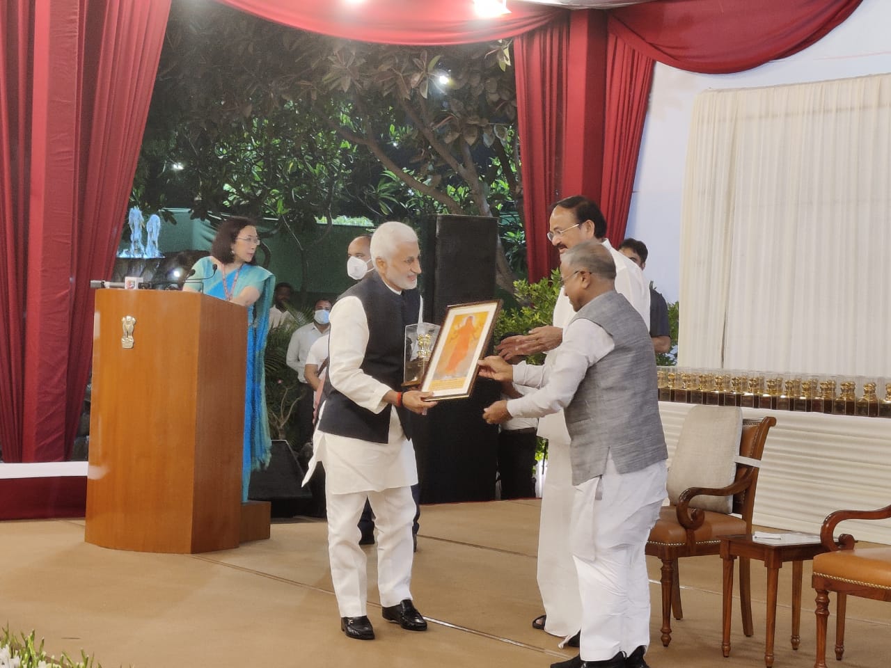 Farewell function for Retiring Members on 31st March 2022 in Vice Presidents House, Delhi