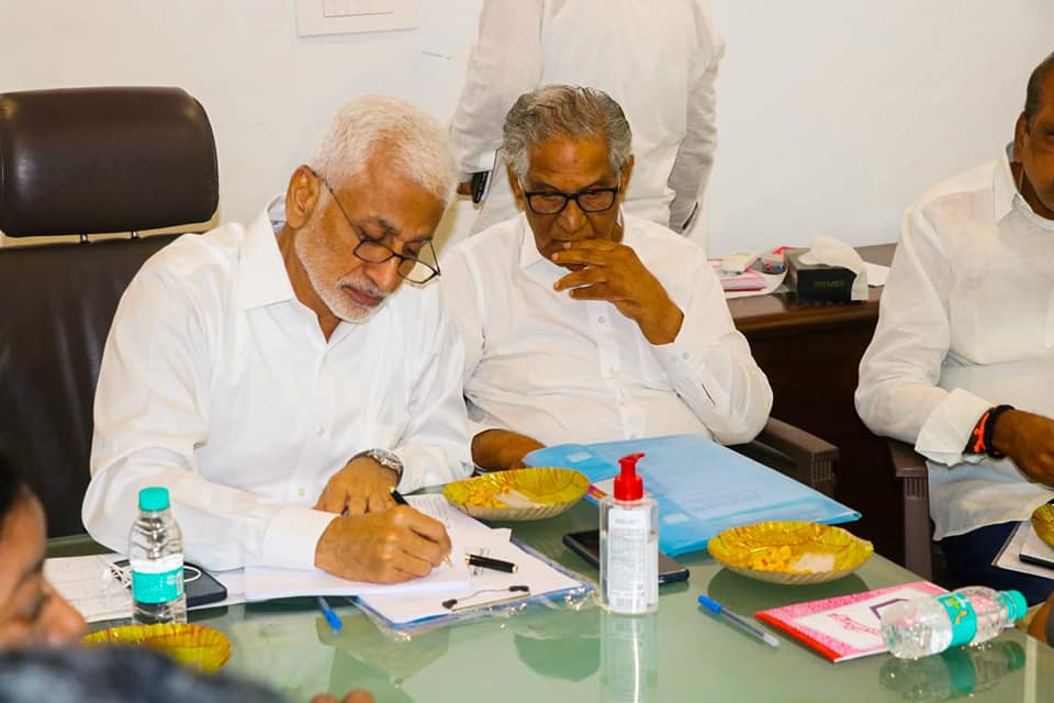 On the arrangements for the YSR Congress party state level plenary to be held on July 8th and 9th, the party leaders of Guntur district met at the party office in Tadepalli today.