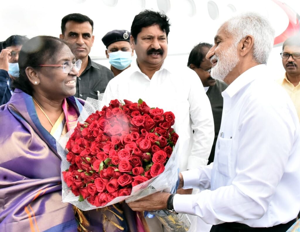 Congratulations to Smt. #DroupadiMurmu ji for her resounding victory in the Presidential elections.