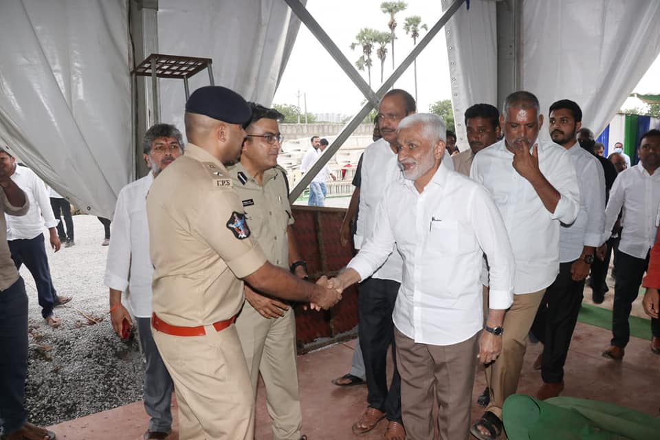 Discussed with police officers on security arrangements at YSRCP plenary at Nagarjuna University today.