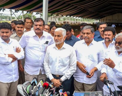 YSRCP state level plenary arrangements are going on actively at the vast ground opposite Nagarjuna University.